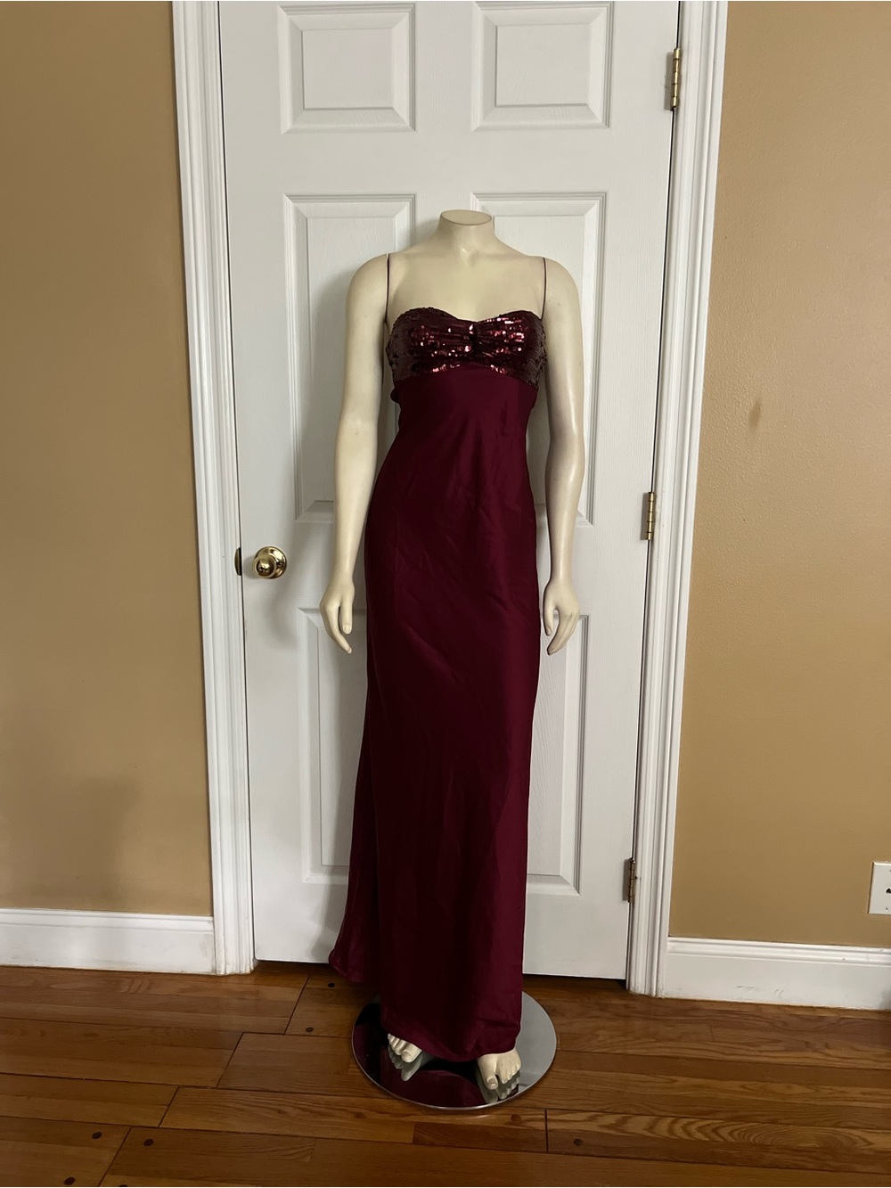 See The Vision Sequin Bust Strapless Maxi Dress Burgundy - Picture 10 of 14
